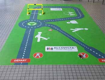 Le parcours de  simulation d'alcool  ALCOVISTA  lors d'une action de prévention- Prev2r
