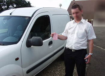 Présentation du permis de conduire - Copyright Prev2r
