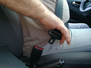 Conseils pour bien attacher sa ceinture de sécurité ? 