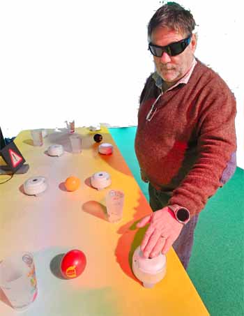 L'exercice de sensibilisation distraction avec les plots lumineux LUMMIC et le   lunettes distracteurs FATAL VISION.