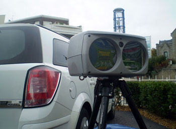 Contrôle vitesse automatique type hibou.