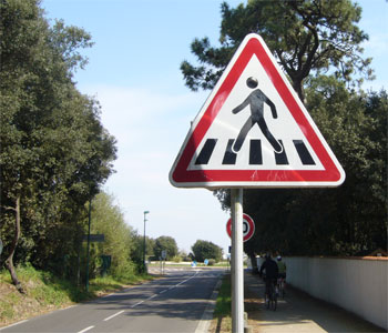 Panneau di signalisation passage piéton