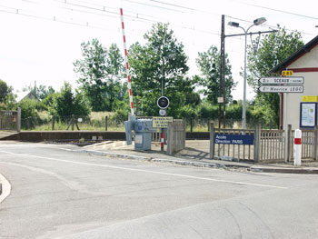 Passage à niveau : Direction Sceaux sur Huisne