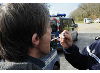 Dépistage salivraire de stupéfiants Dépistage salivraire de stupéfiants