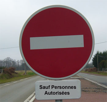 Accès interdit : les restrictions d'accès à la voiture tonneau